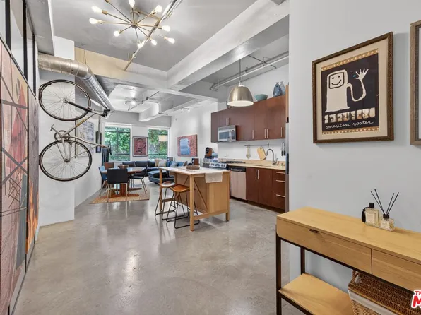849 S Broadway #203, Los Angeles, CA 90014