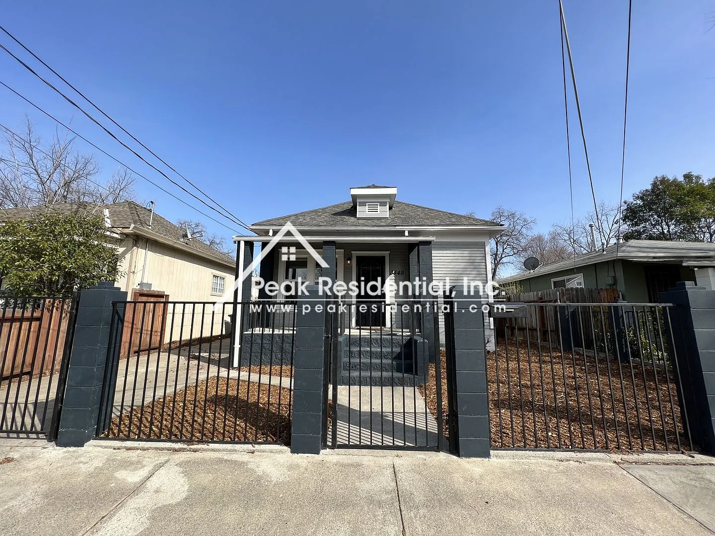 3449 38th St photo 1