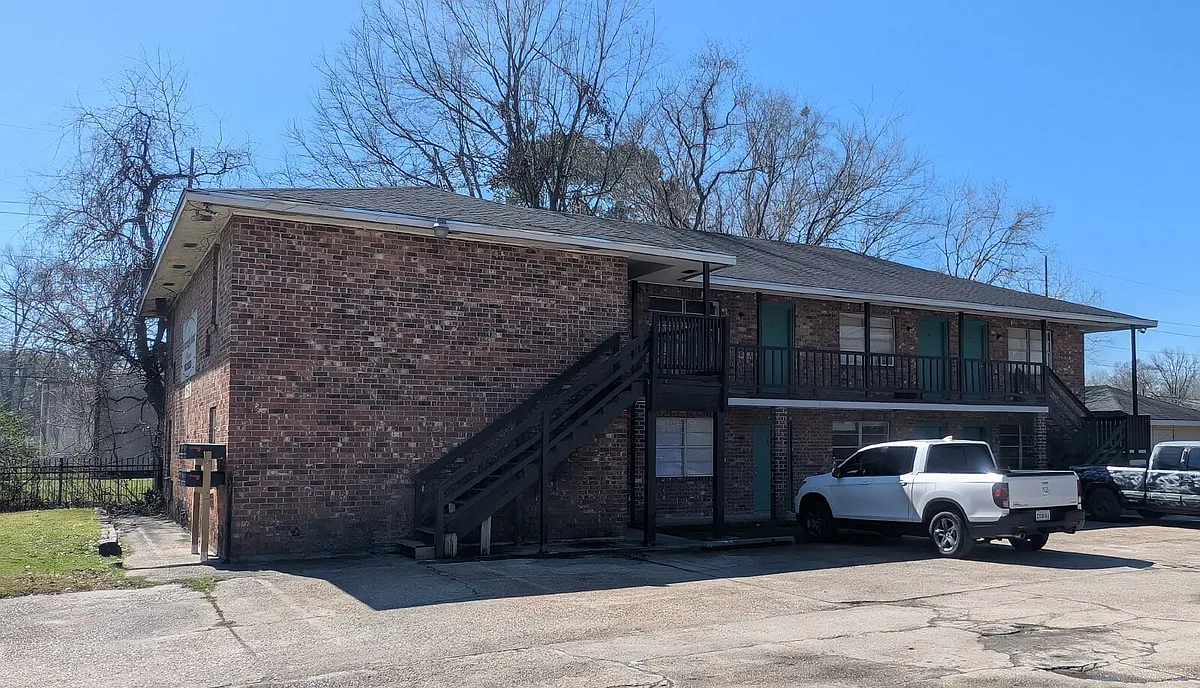 Building Photo - 4747 Annette St