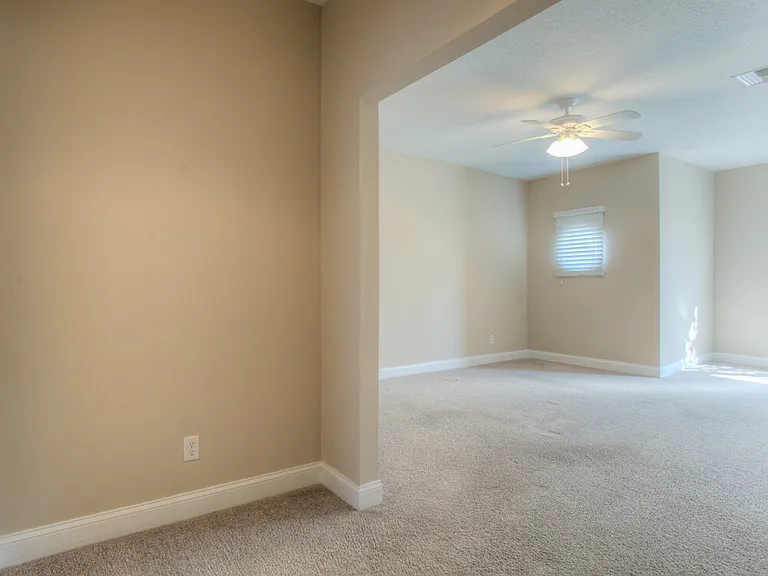 204 Aberdeen Pond Dr — Photo 26