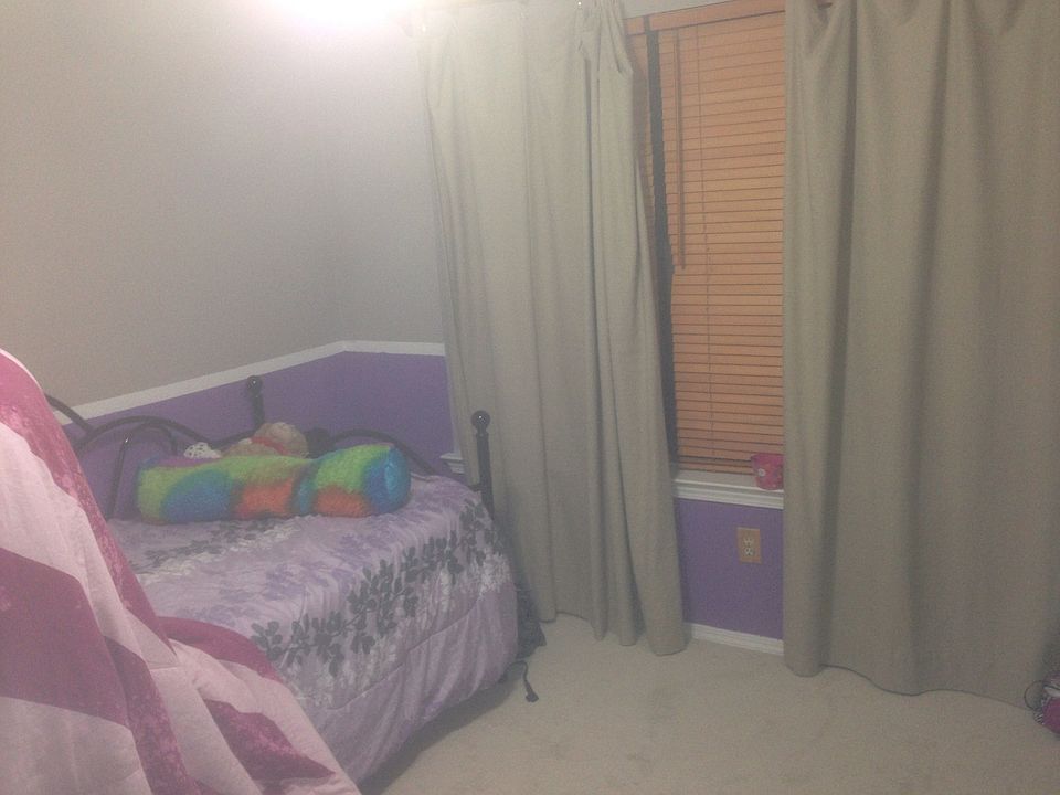 1st image of 614 Las Brisas Dr