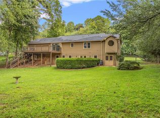 5200 Oaks Landing Ct, Sugar Hill, GA 30518