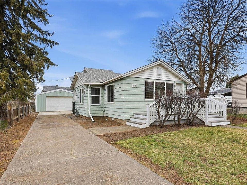 1st image of 3623 E 28th Ave
