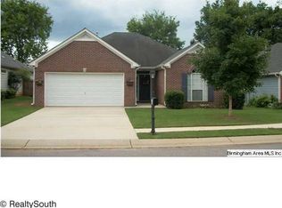 2046 Edgewood Dr, Moody, AL 35004