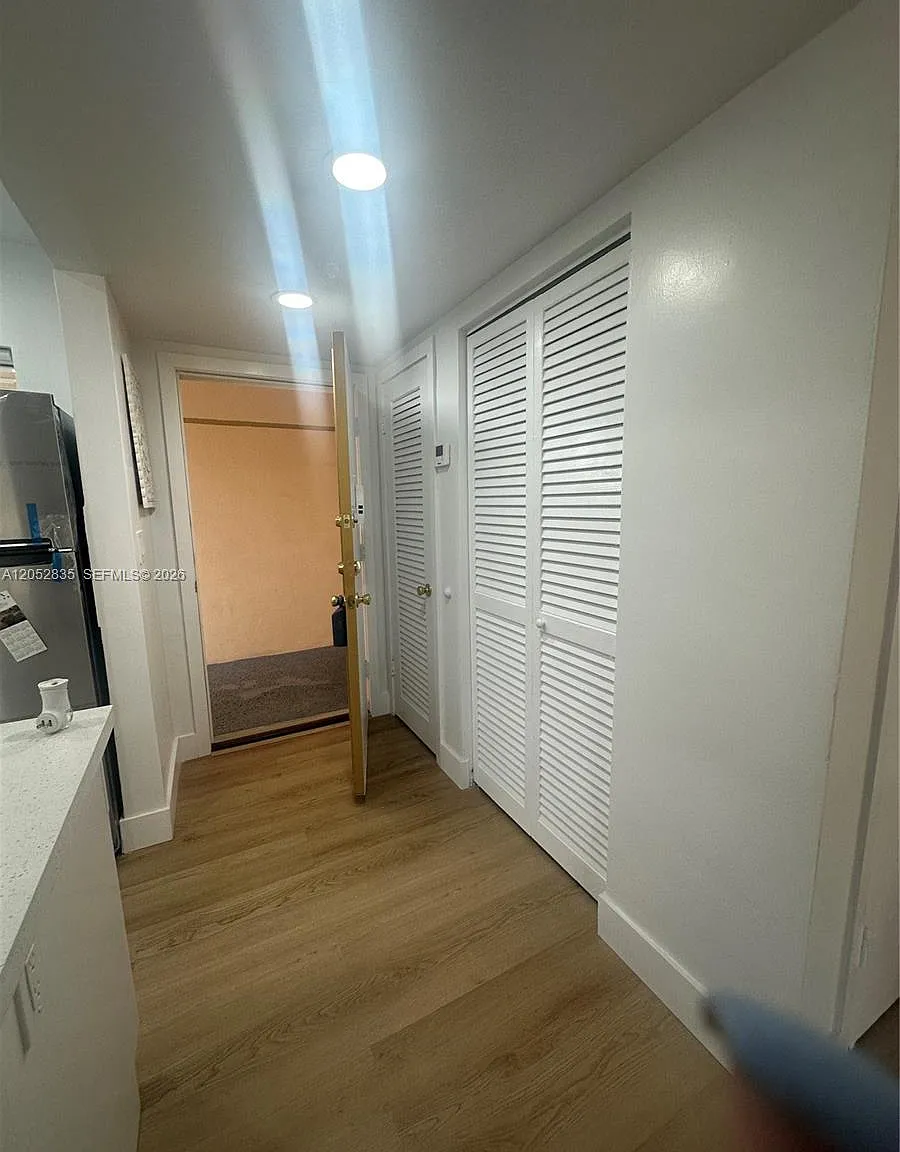 Ken-Dade Condo — Photo 3