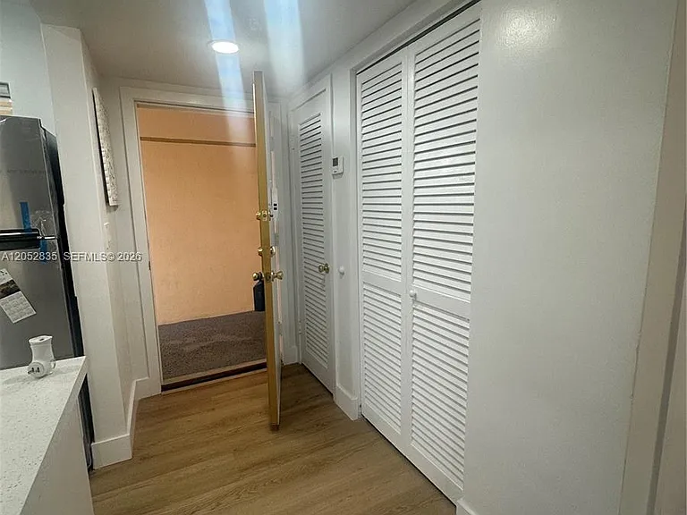 9175 SW 77th Ave #304 — Photo 3