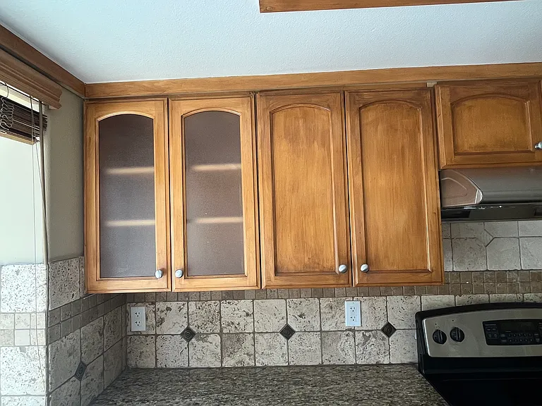 130 Fano St #A — Photo 27