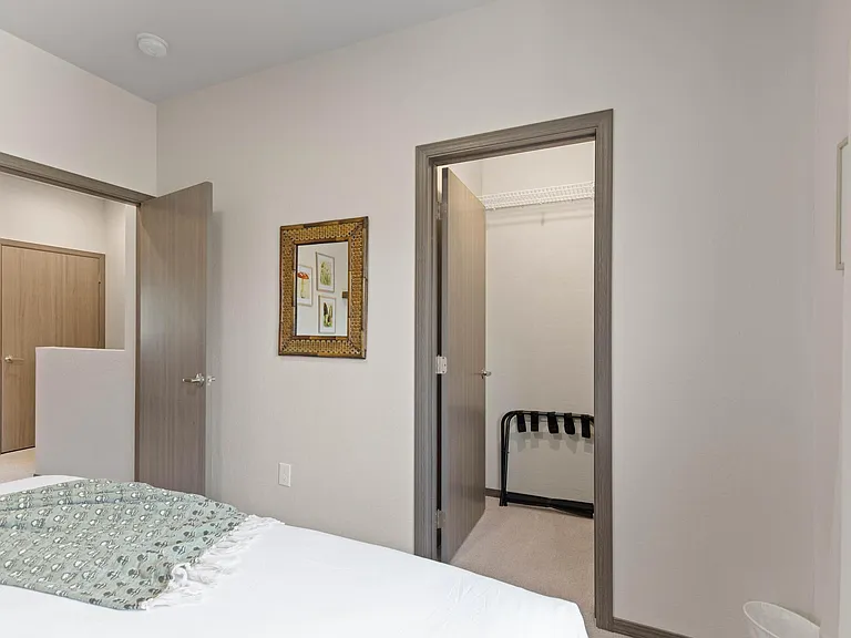 1911 W Boone Ave #2 — Photo 17
