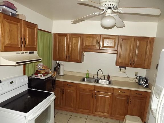 4th image of 4334 Longwood Ave NW