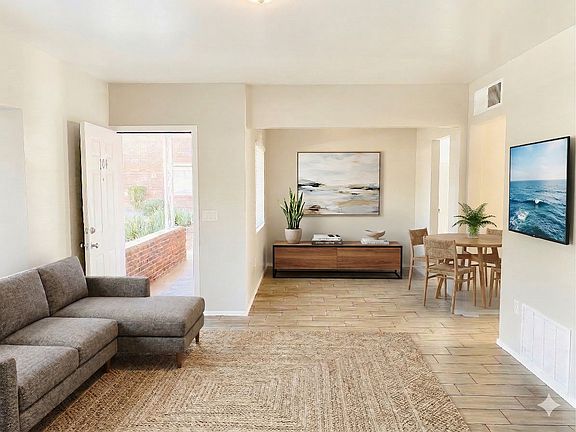 2nd image of 1301 E Thomas Rd #104