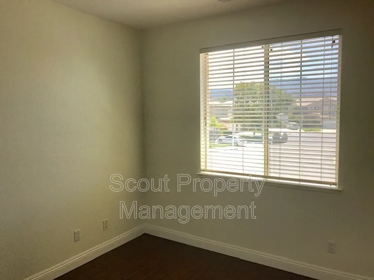 33454 Twin Hills Way — Photo 17