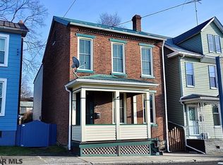 702 7th St, Huntingdon, PA 16652