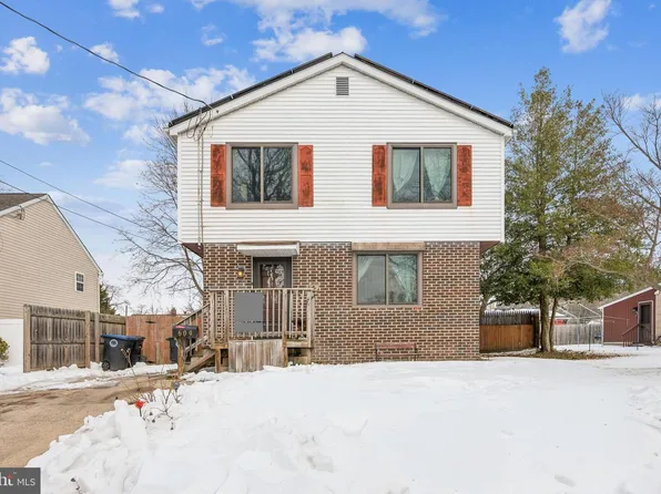 609 8th Ave, Lindenwold, NJ 08021