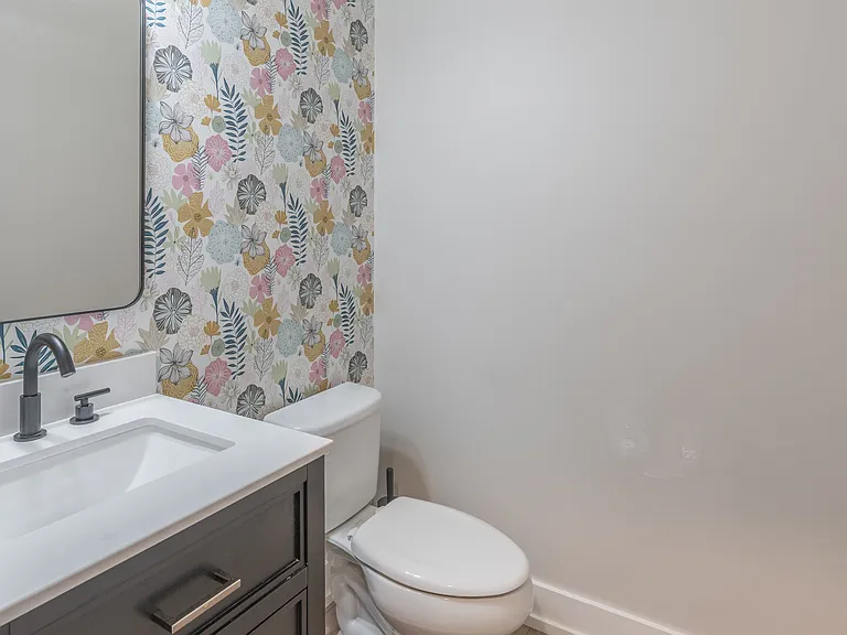 4333 Schofield Dr — Photo 6