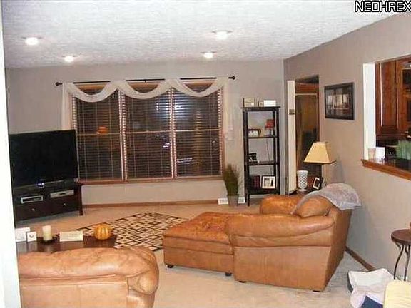 5th image of 3498 Hanover Dr
