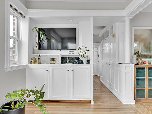 3rd image of 64 Chestnut St APT 4