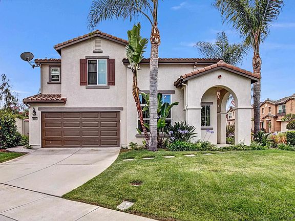 4th image of 3985 Carino Way