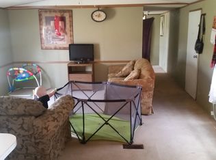 419 North St, Salem, AR 72576