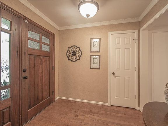 4th image of 8405 Vista View Dr