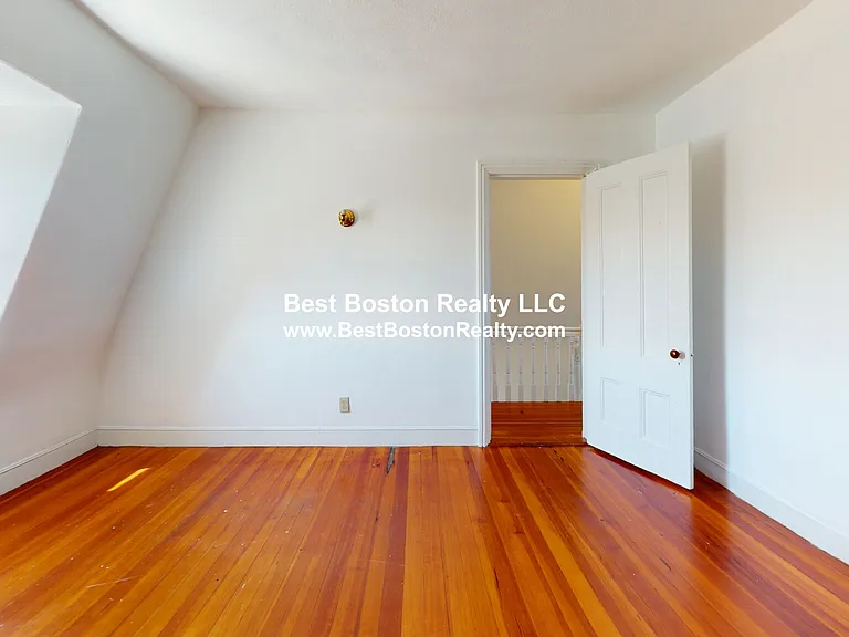87 Boston St #2 — Photo 12