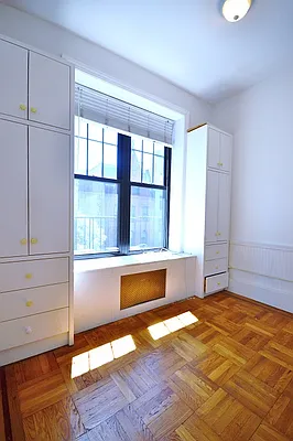 Rented by Bold New York | media 35