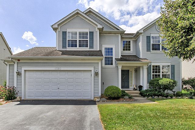 1st image of 1580 Russell Dr