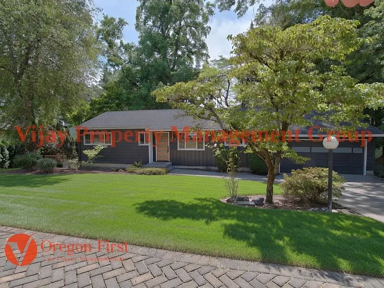 12274 NW Coleman Dr — Photo 3