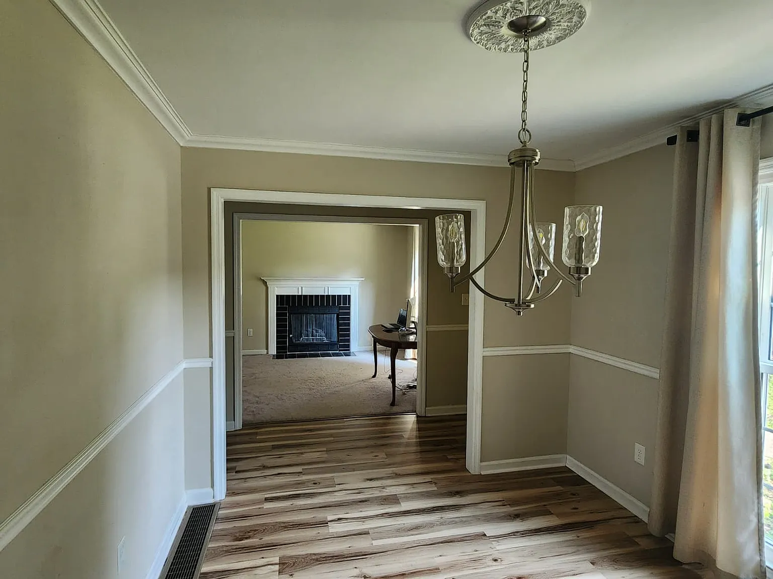 3 bed, 2.5 bath, 1568 sqft, $2,195 — Photo 2