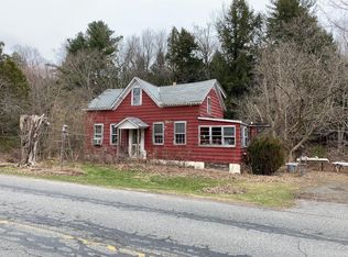 135 Main Rd, Tyringham, MA 01264