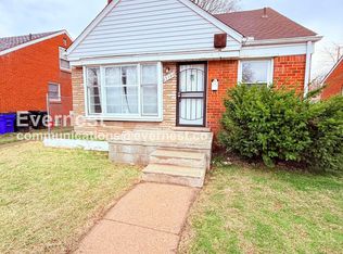 19180 Trinity St, Detroit, MI 48219