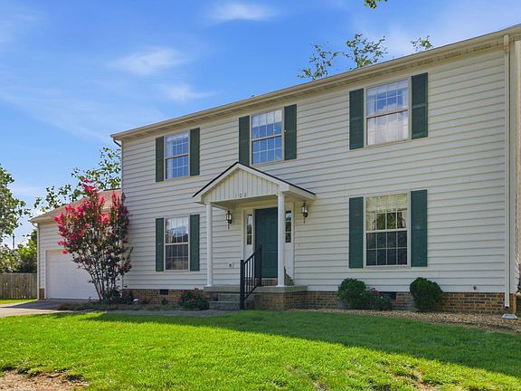 2nd image of 108 Stuart Ct