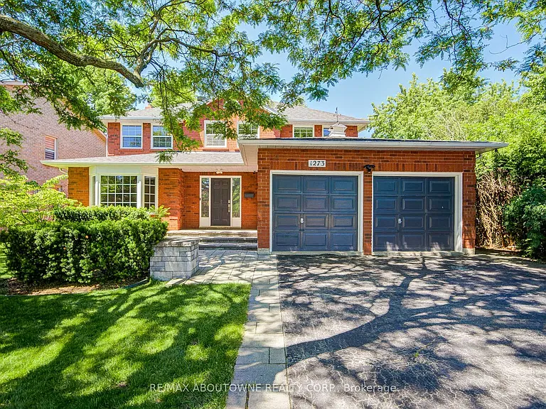 1273 Blackthorn Pl — Photo 1