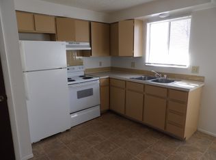 521 E 13th St #10943442, Loveland, CO 80537