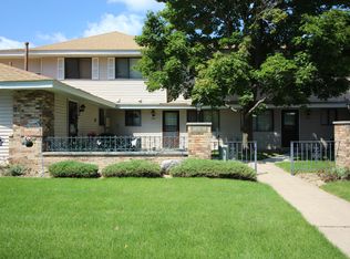 2514 Brookdale Ln N, Brooklyn Park, MN 55444
