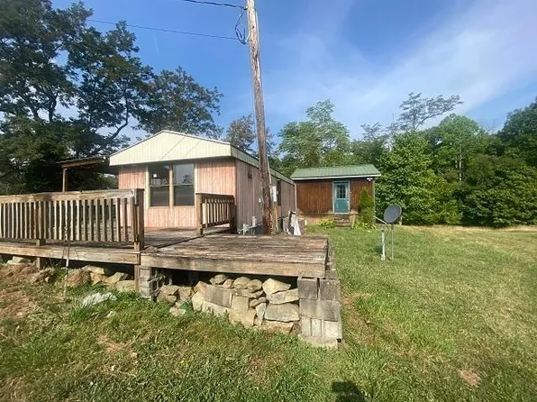 283 Mayor Rdg, Flatwoods, KY 41139