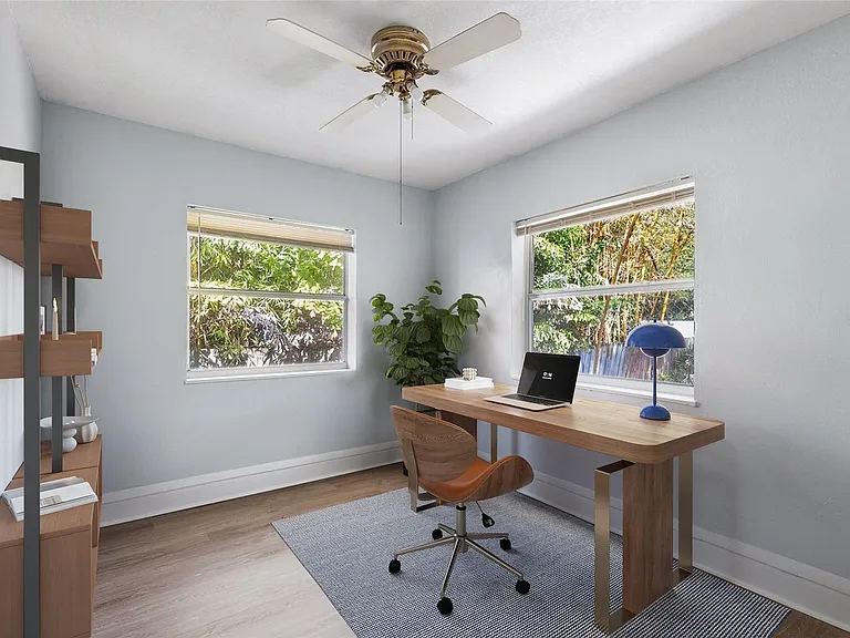 811 W Amelia Ave — Photo 10
