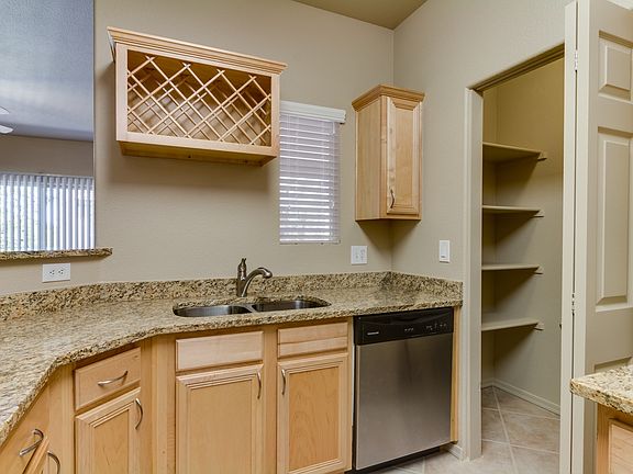 5th image of 17017 N 12th St Unit 2067