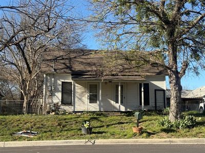 313 Throckmorton St, Weatherford, TX, 76086
