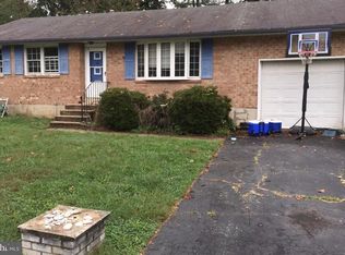 528 E Hanna Dr, Newark, DE 19702