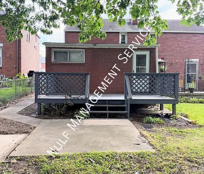 189 Oxford Dr — Photo 8
