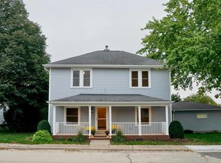 319 2nd Ave SW, Cascade, IA 52033