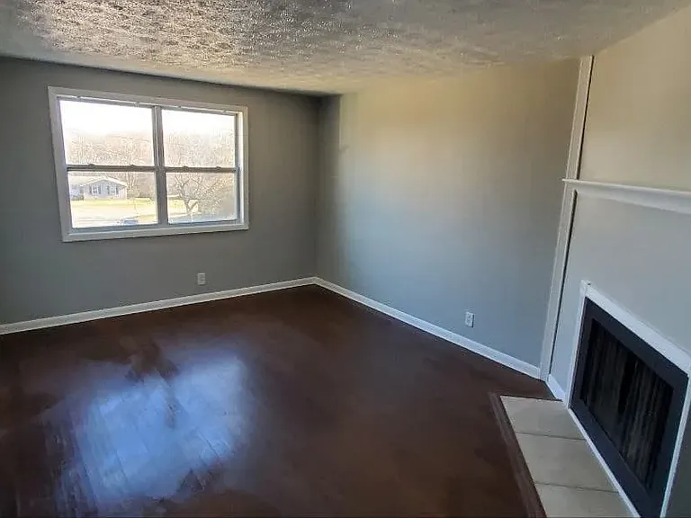 3278 Niagara Ct — Photo 3