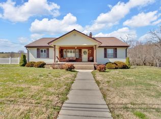 2368 Siam Rd, Elizabethton, TN 37643