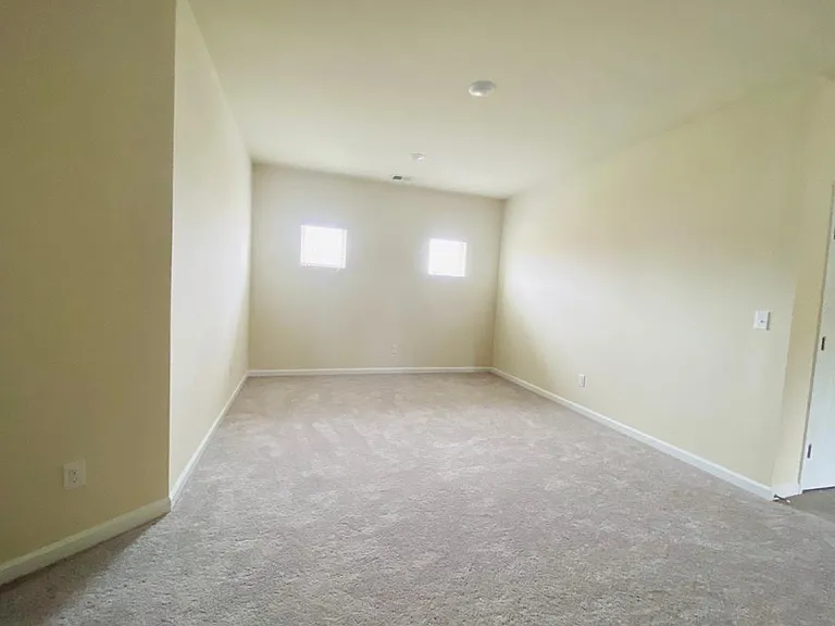 7445 Olivia View Ct — Photo 16