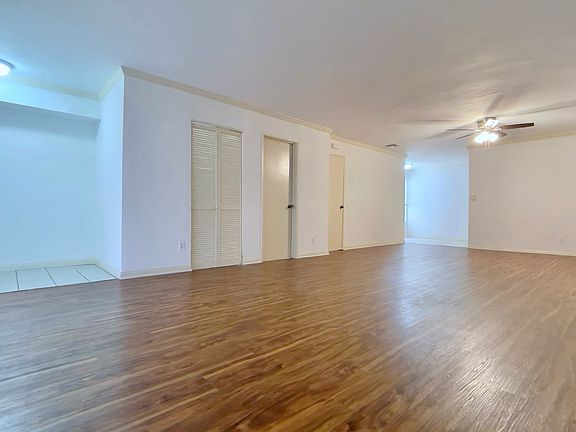 4th image of 2911 4th St APT 116