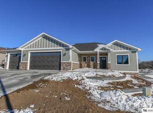 1405 Hackberry St, Bennet, NE 68317