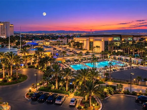 145 E Harmon Ave #404, Las Vegas, NV 89109