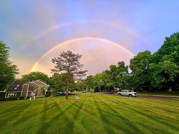 4th image of 3 Village Dr