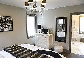 44 Hawkridge Ave #COACH HOUSE — Photo 22