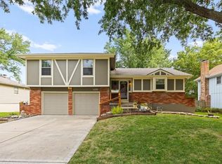 1101 E Northview St, Olathe, KS 66061